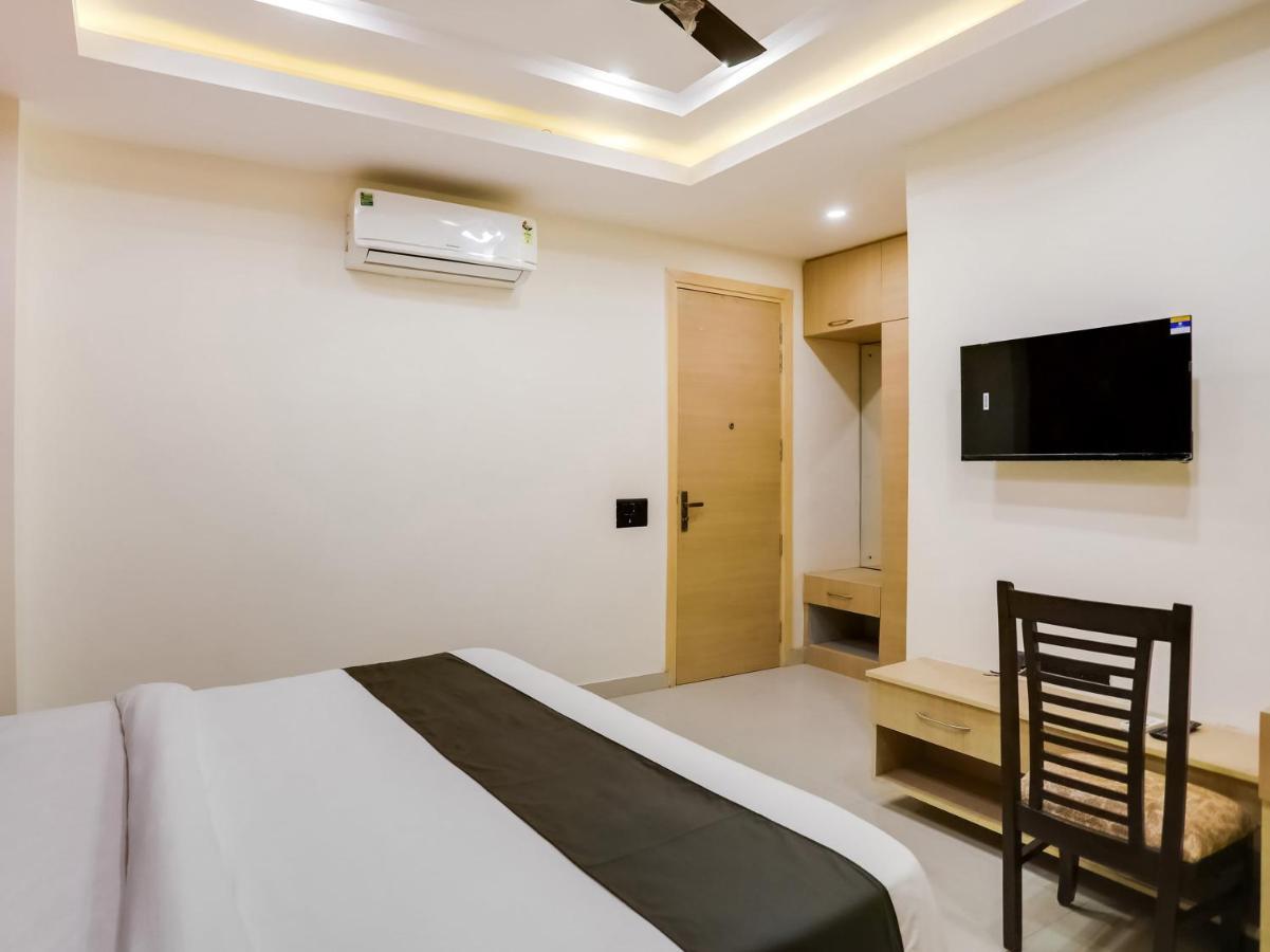Townhouse Magnolia Corporate Stays คูร์เคาน์ ภายนอก รูปภาพ