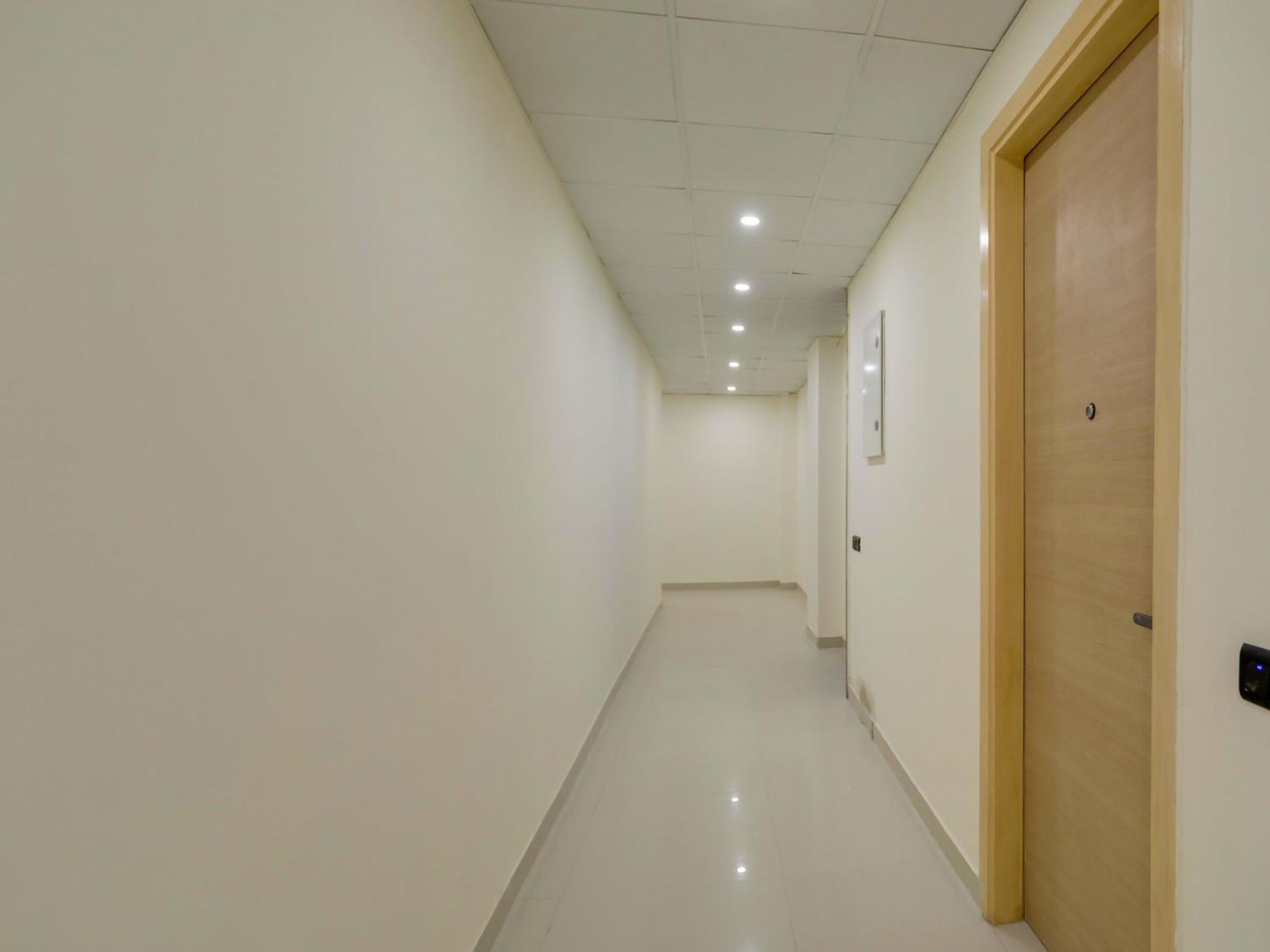 Townhouse Magnolia Corporate Stays คูร์เคาน์ ภายนอก รูปภาพ