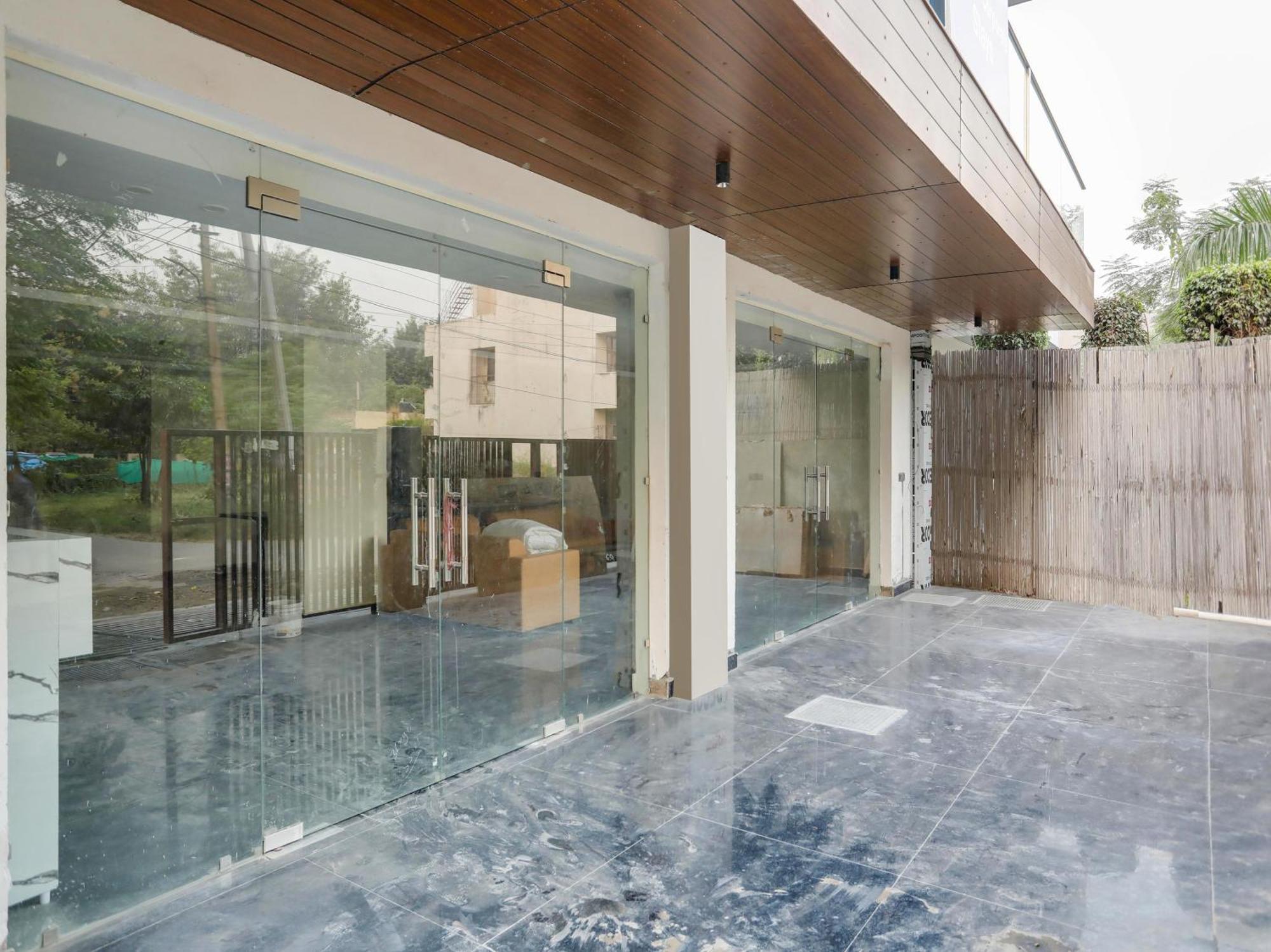 Townhouse Magnolia Corporate Stays คูร์เคาน์ ภายนอก รูปภาพ